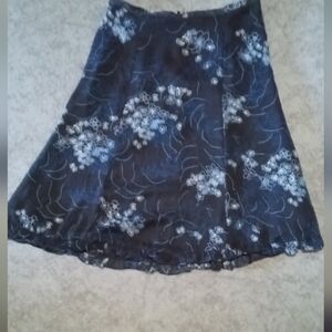 Sag Harbor Blue and Black A-Line Midi Ruffle Hem Skirt